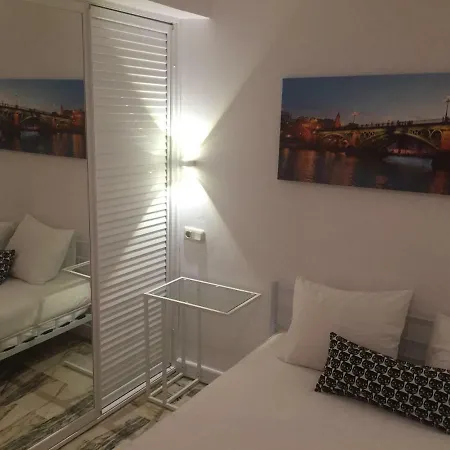 Turisticas Brisas Casa de hóspedes Valencina de la Concepción